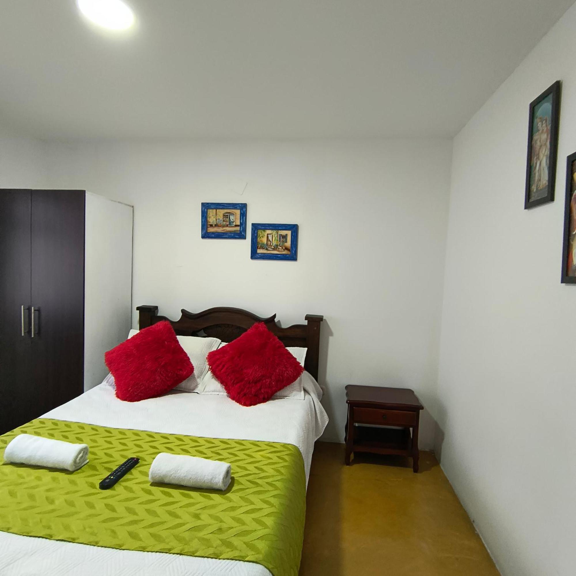Hostal Villa Del Sol Salento Exteriör bild