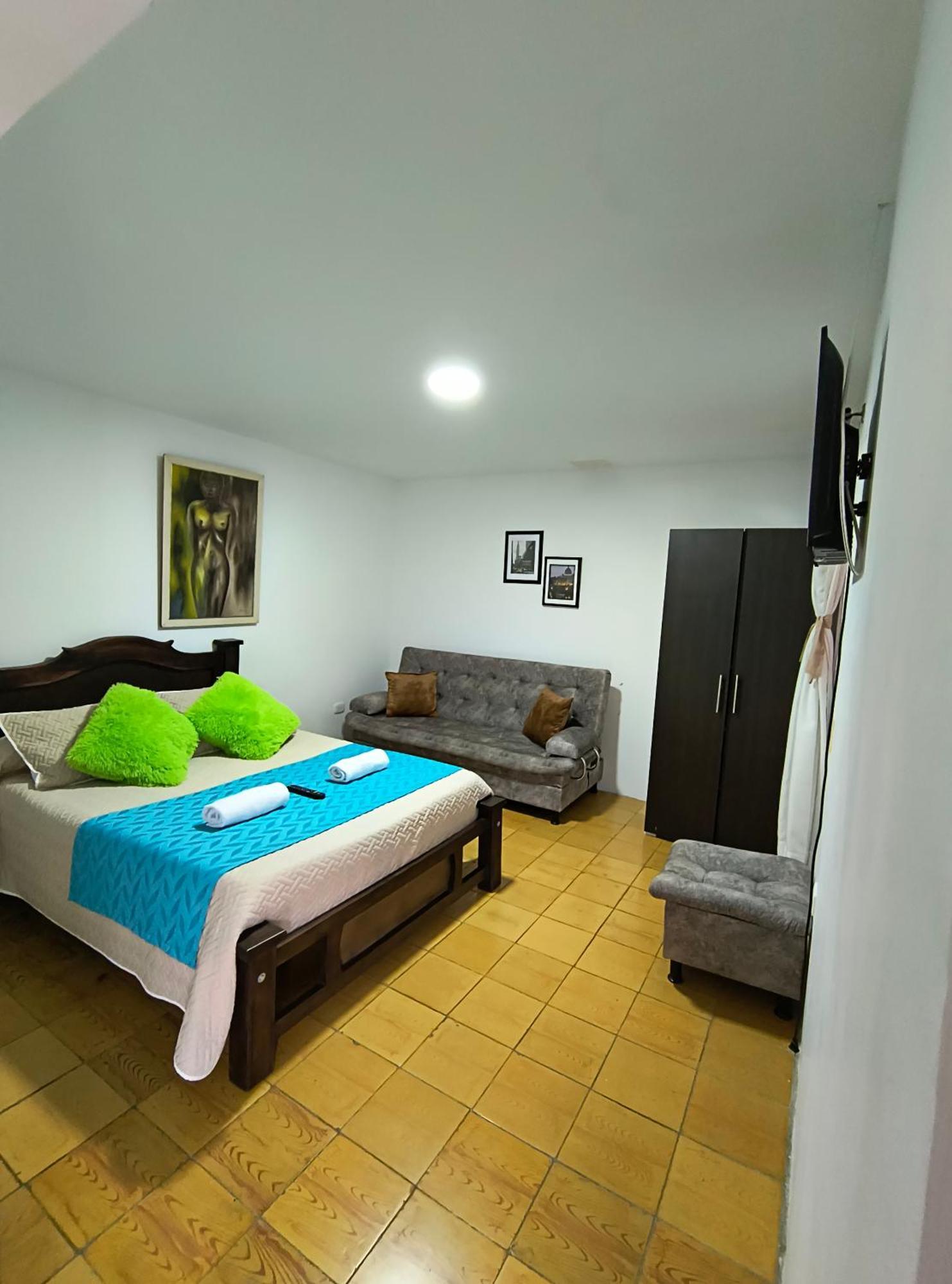 Hostal Villa Del Sol Salento Exteriör bild